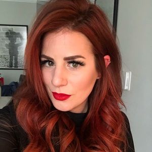 Meet your Posher, Lisa